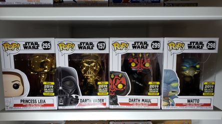 Gold chrome cheap darth vader pop