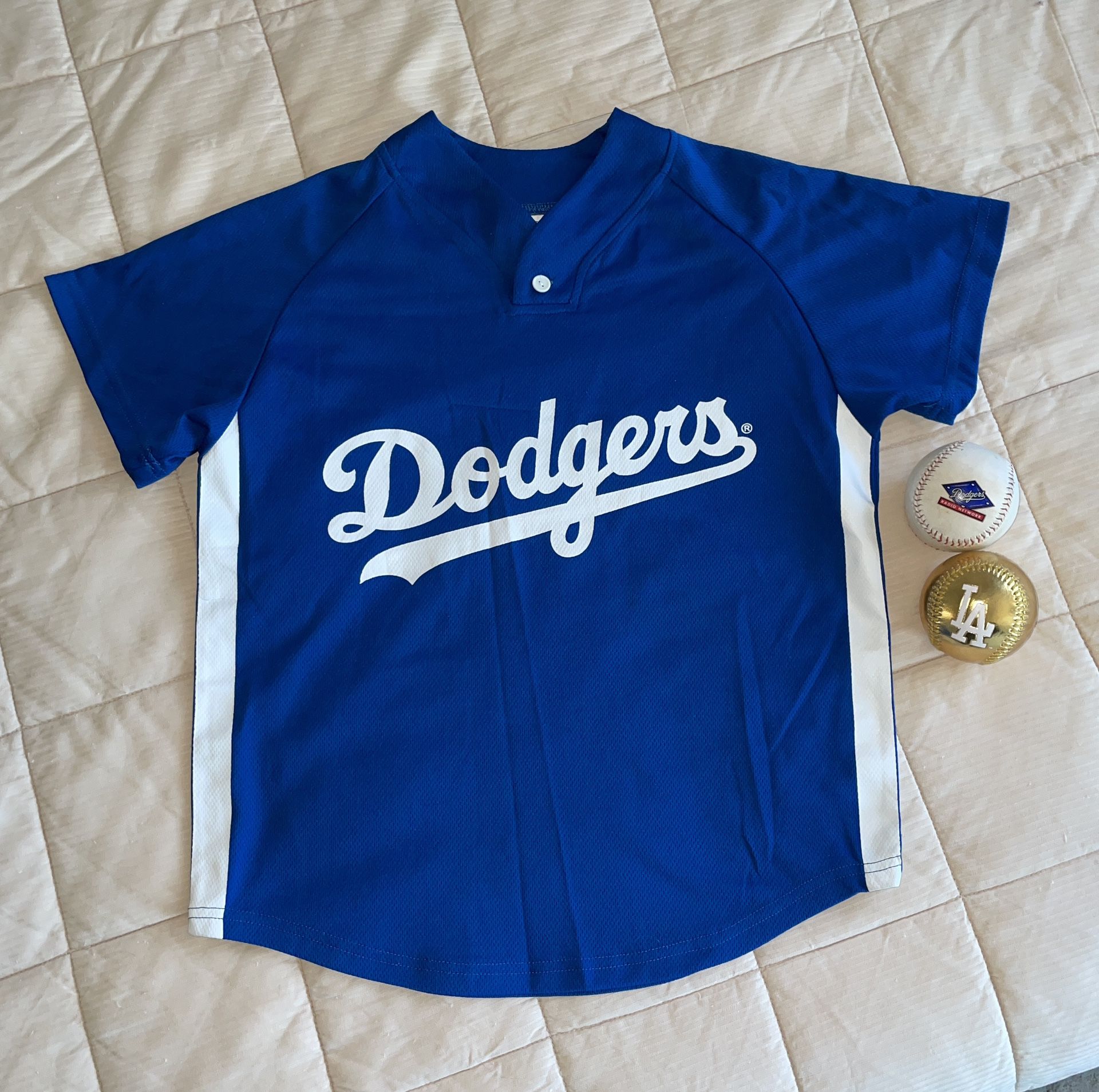 Dodgers Youth Jersey James Loney #7 for Sale in Los Angeles, CA - OfferUp