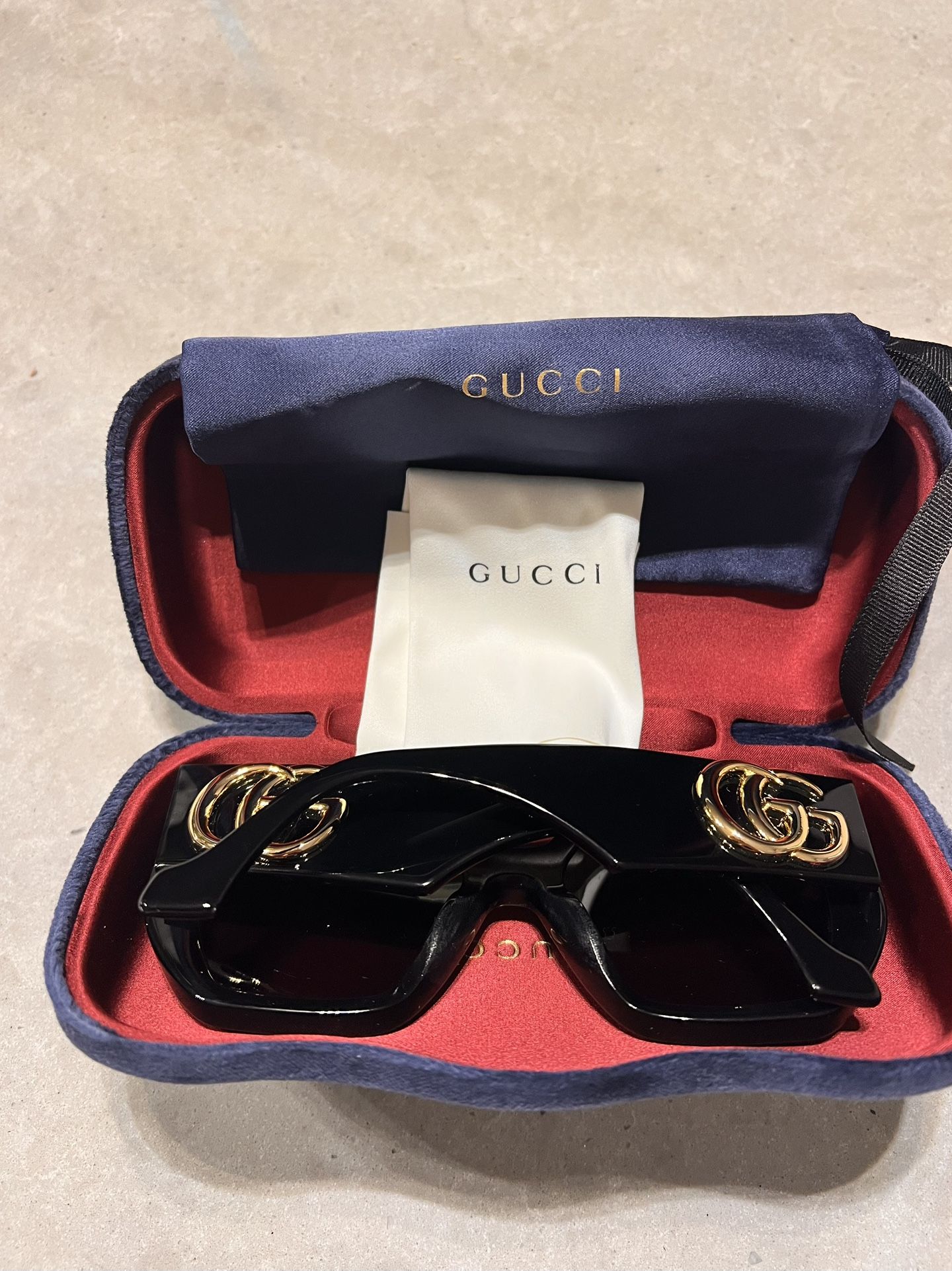 Gucci Generation 54MM Oversized Rectangular Sunglasses display picture 2