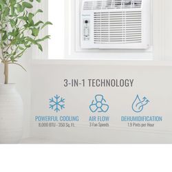 Window AC Unit - 8,000 BTU W/ Remote Control - Brand new, Unopened