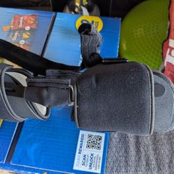 Right. Elbow Support Medium Size 