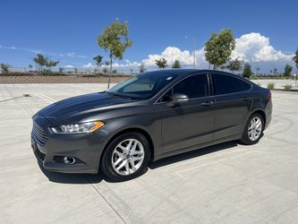 2016 Ford fusión