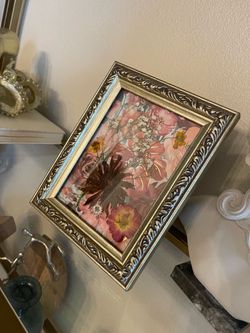 Pressed flower frame