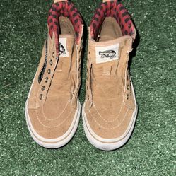 Vans Size 13.5 Boys  Shoes Centennial Hills Library 