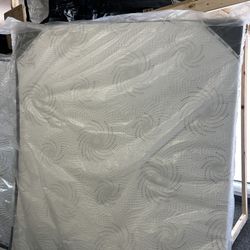 QUEEN SIZE MEMORY FOAM MATTRESS- BRAND NEW - ON SALE!