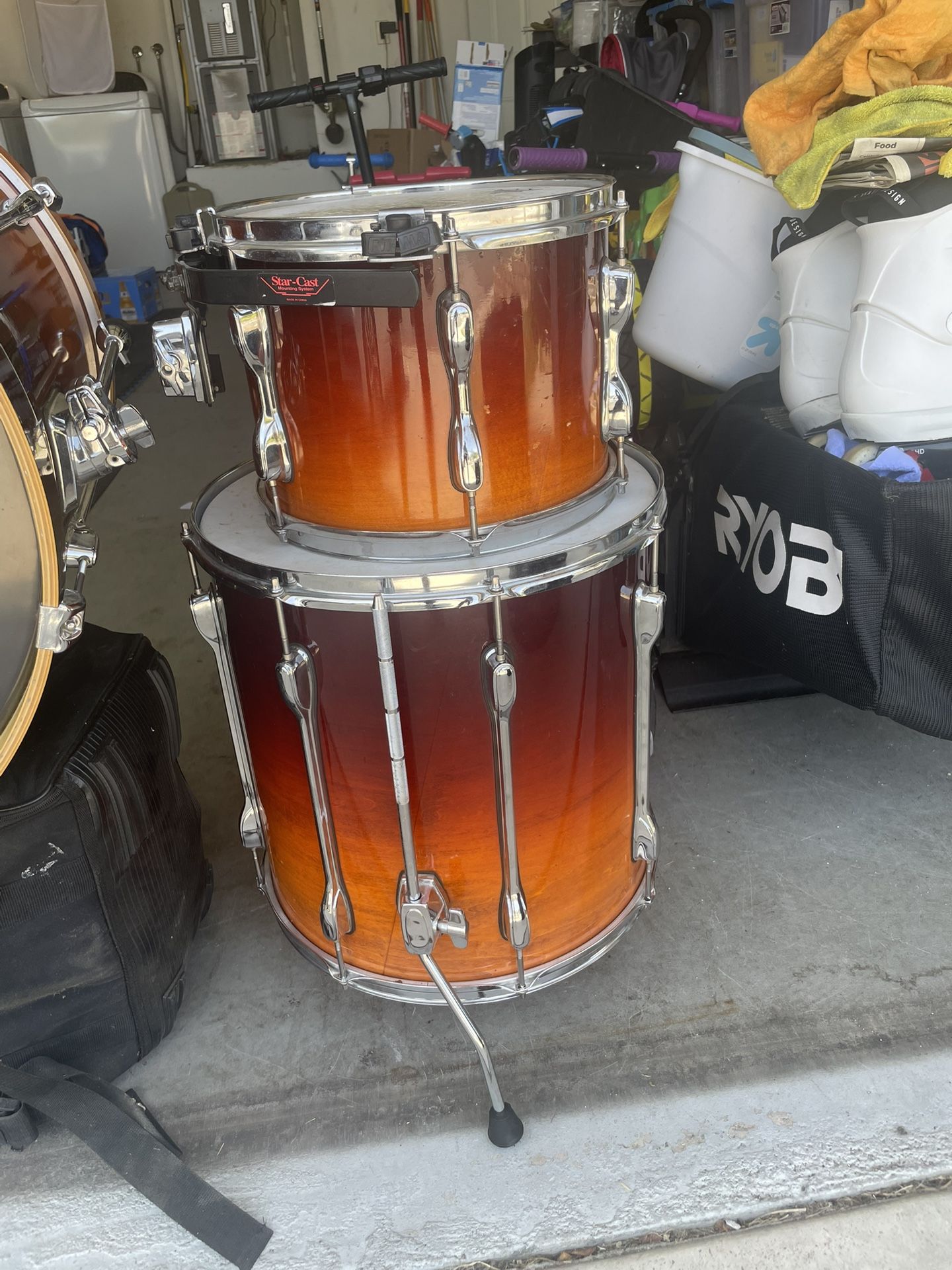 Tama Rockstar Tom’s And Bass Drum.