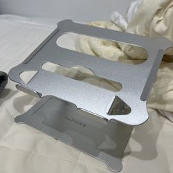 [MovingSale]Laptop Stand – 2 Joint Arm, Height & Angle Adjustable