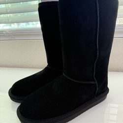 Kid’s / Girl’s Size 3 Koolaburra By UGG Koola Tall