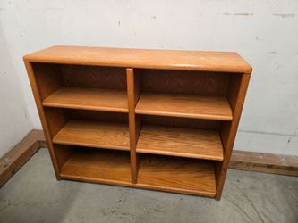 Wooden shelf bookcase