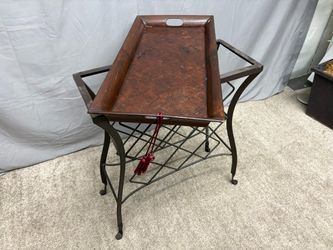 Wrought Iron Wine Rack w/ Removable Wooden Tray