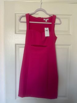 New Guess pink dress