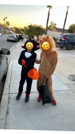 Kids Halloween costumes