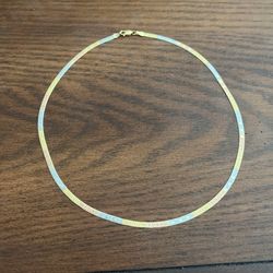 14 Karat tricolor gold necklace
