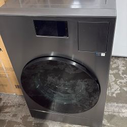 Samsung Multi use Washer And Dryer 