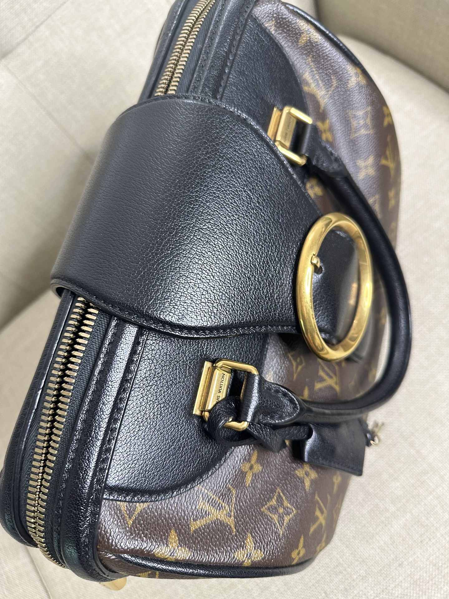 Louis Vuitton Speedy Limited Edition for Sale in No Huntingdon, PA