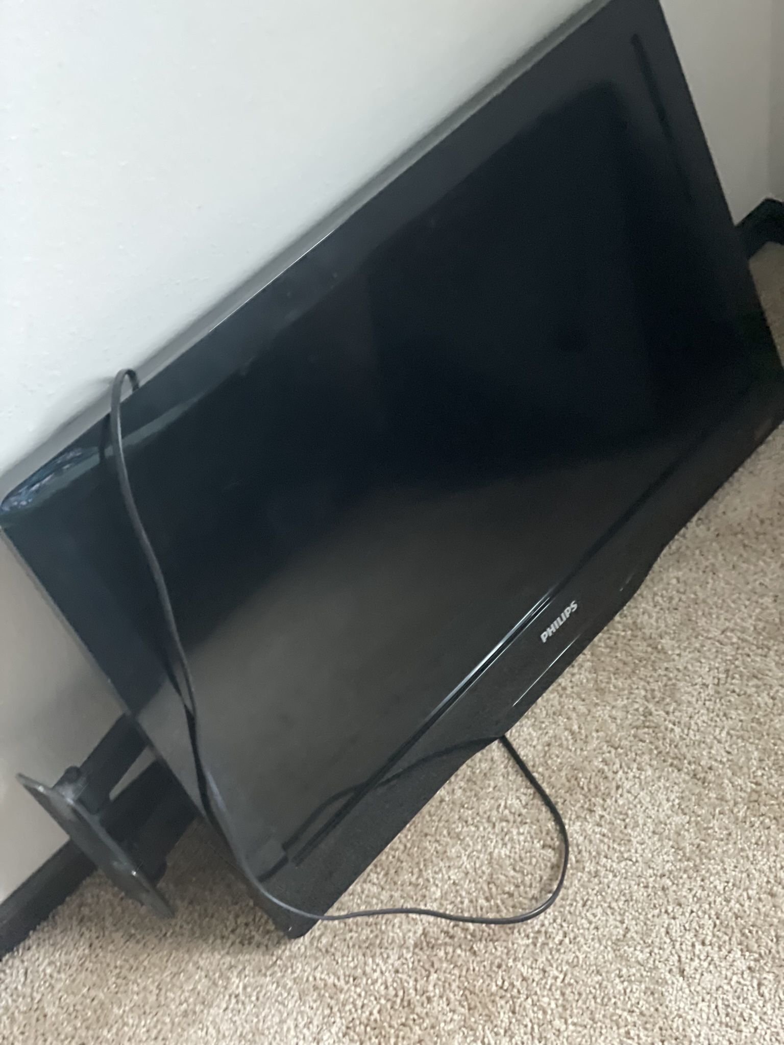 Tv With Mount 