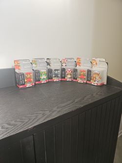 Jakks NINTENDO figures. 