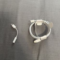 Apple USB-C to Lightning Cable and Headphone Adapter