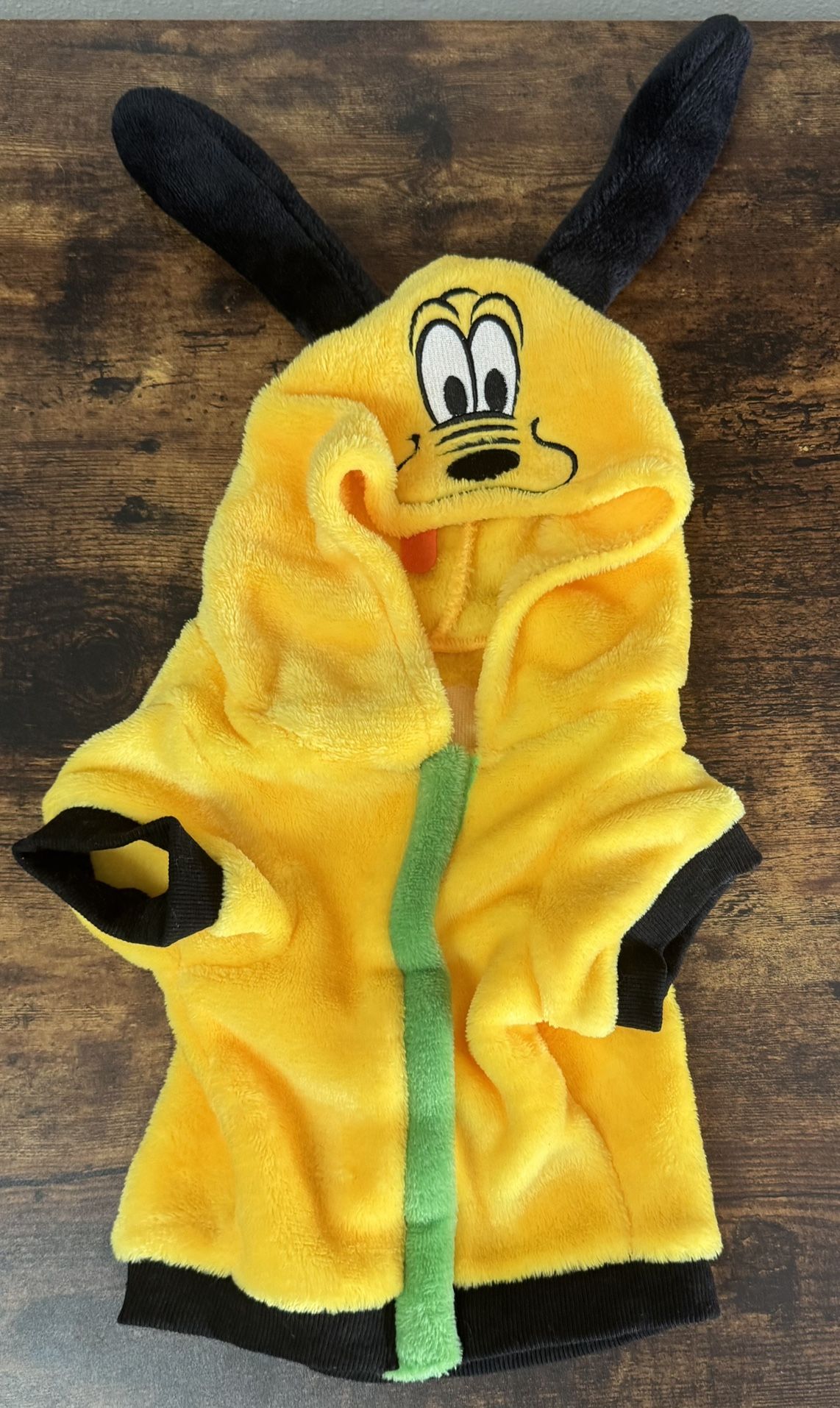 Dog Costume Size M just $5 xox