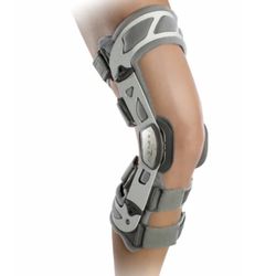 DonJoy Knee Support