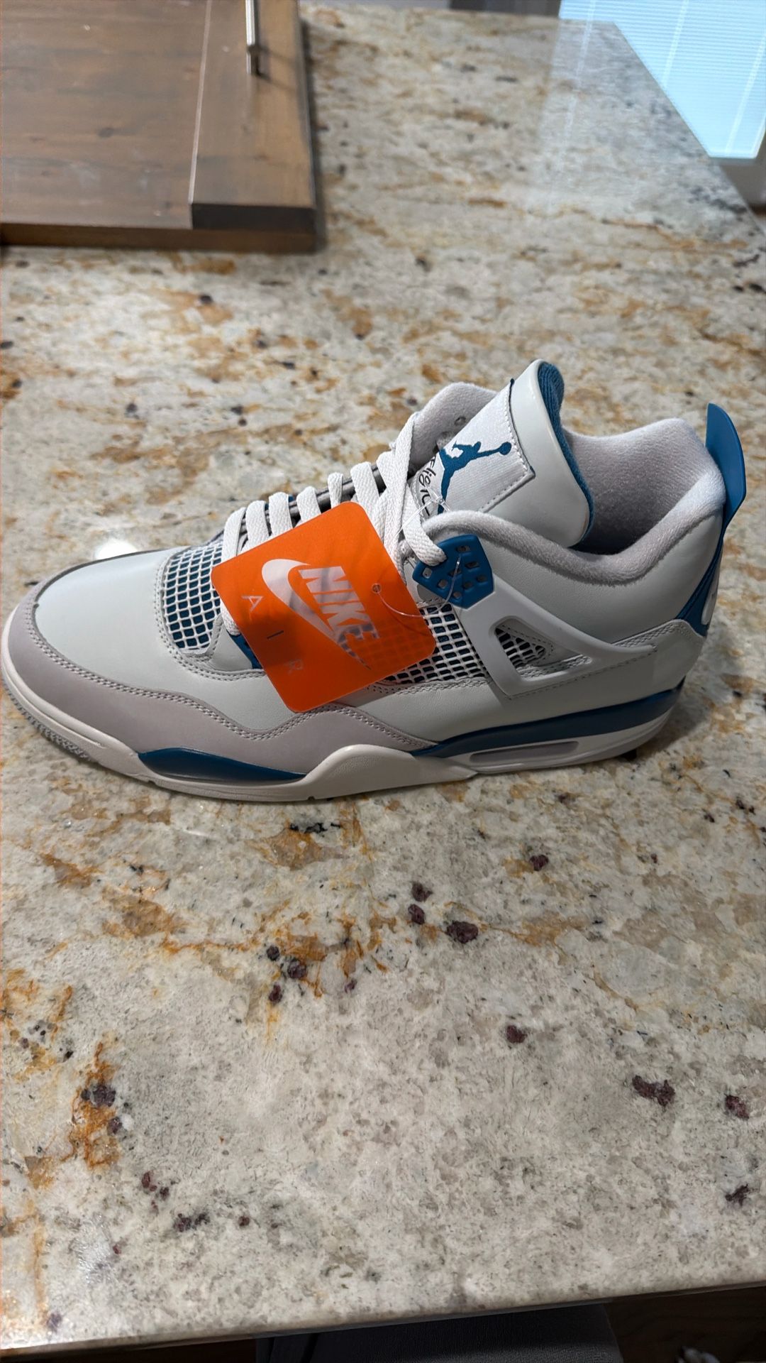 Jordan Retro 4 Size 11 Military Blue