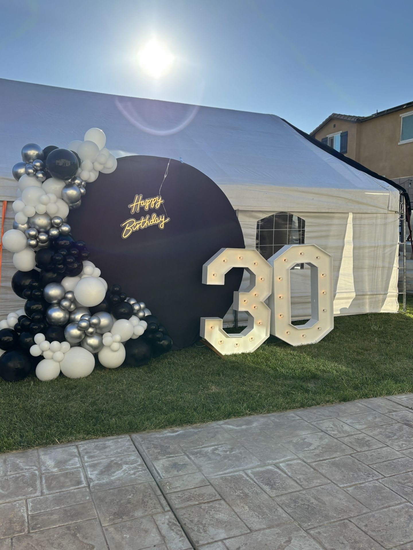 Balloons ; Marquees Rnta.l