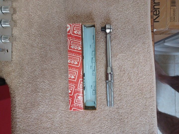 Vintage Utica Torque Wrench 
