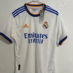 Real Madrid Jersey 21/22 SIZE XL