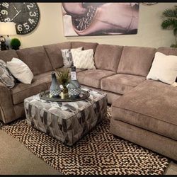 Graftin Big Size  U Shape Cozy Sectional 📣 Showroom Available ✅