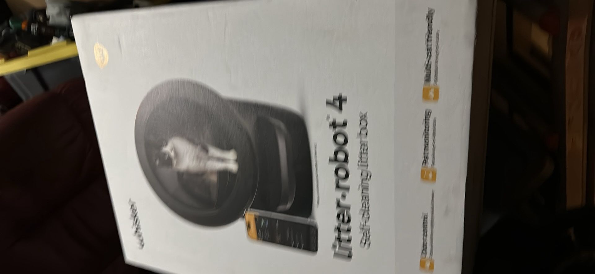 Litter robot for