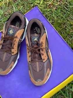 Size 13  Nike Air Huarache Runner sneakers in the 'Cacao Wow'