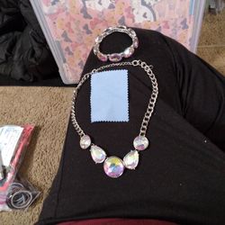 Matching Necklace And Bracelet