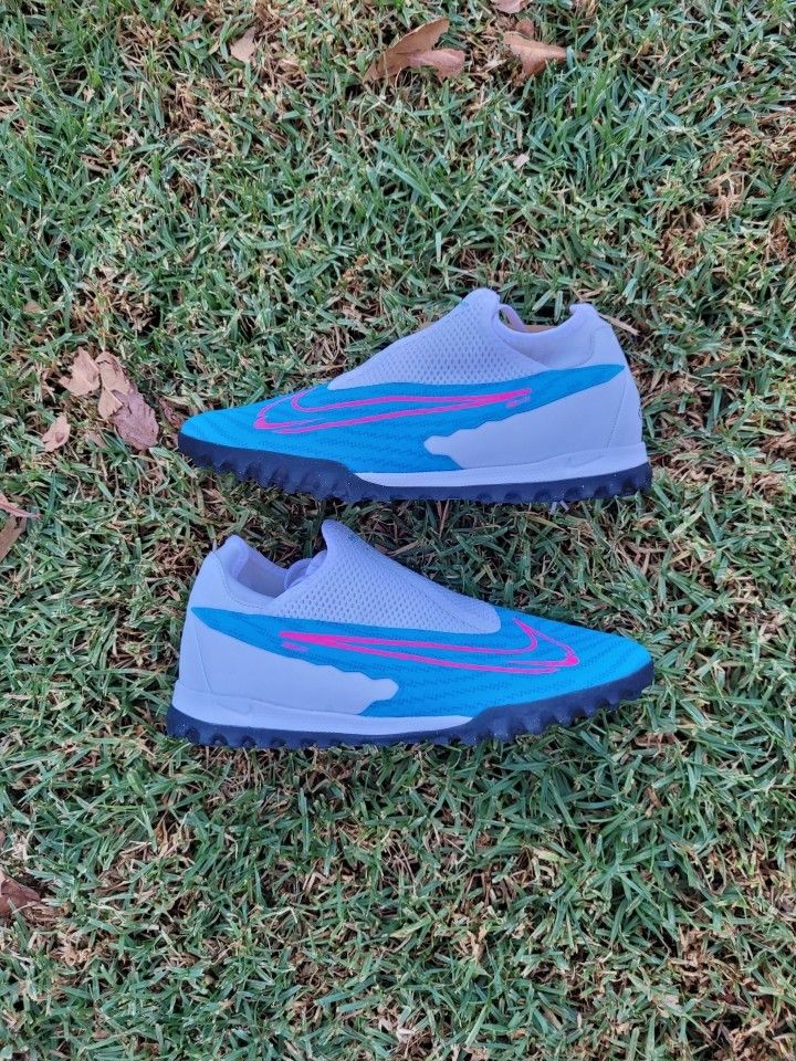 Nike Phantom GX Academy Dynamic Baltic Turf