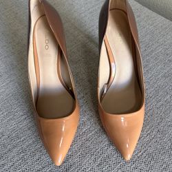 Women’s Heels Size 8.5 