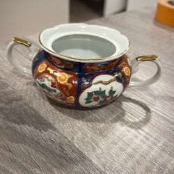 Vintage Gold Imari Otagiri Sugar Bowl.
