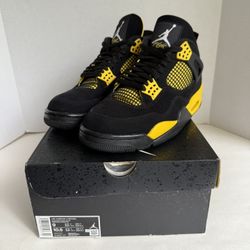 Jordan 4: Thunder Size 9