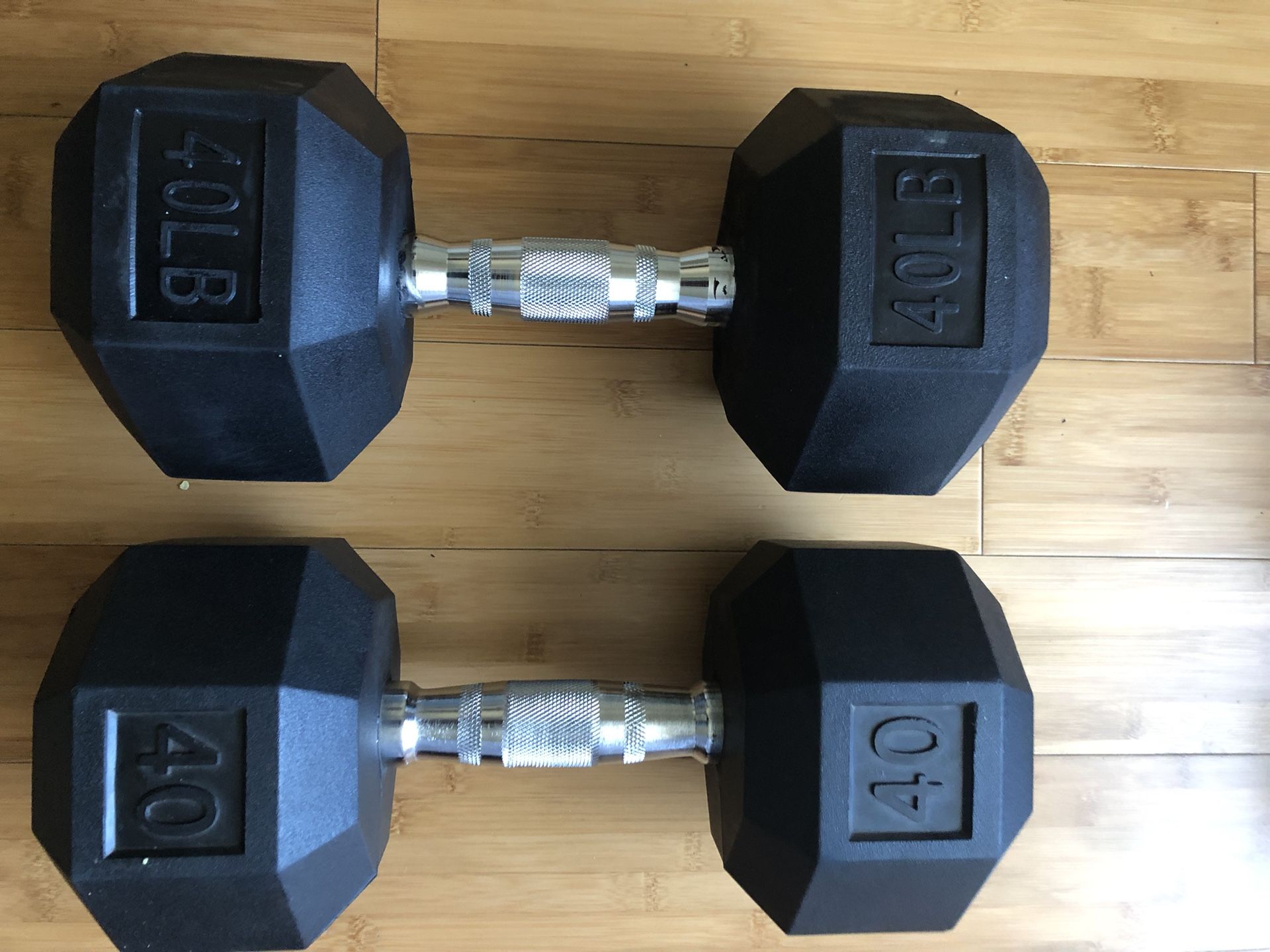 40 Lbs Pair Of Unmatched Dumbbells $70