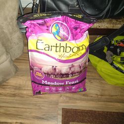 Earthborn 25 Lb. Bag