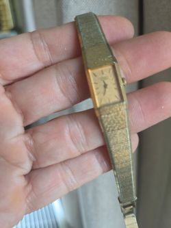 Seiko ladies' quartz watch