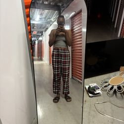 Large Full-Length Floor Mirror – Minimal Frame – Great Condition