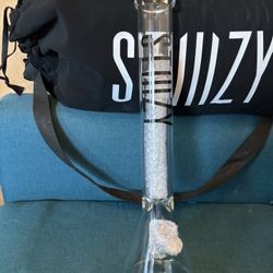 Stiiizy  18’ Glass Ware