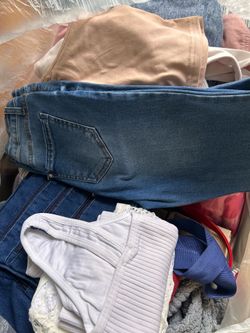 Bunch clothes for teenagers  (girls)