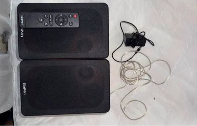 Sayain speaker set