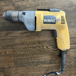 Corded Drill With Keyless Chuck