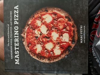 Mastering Pizza by Marc Vetri and David Joachim