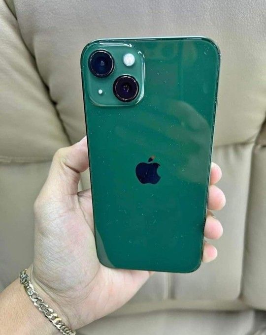 iPhone 13, Factory Unlocked, Excellent Condition. Like New