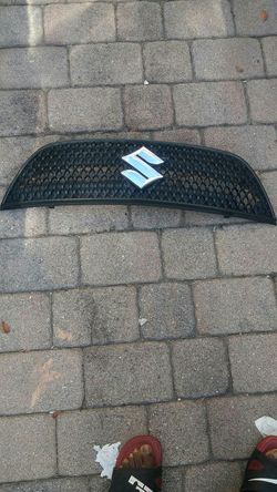Sx4 suzuki grille