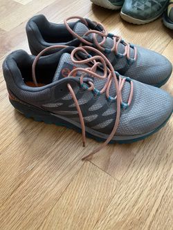 Women Merrell size 9 Fit Like Size 8.5