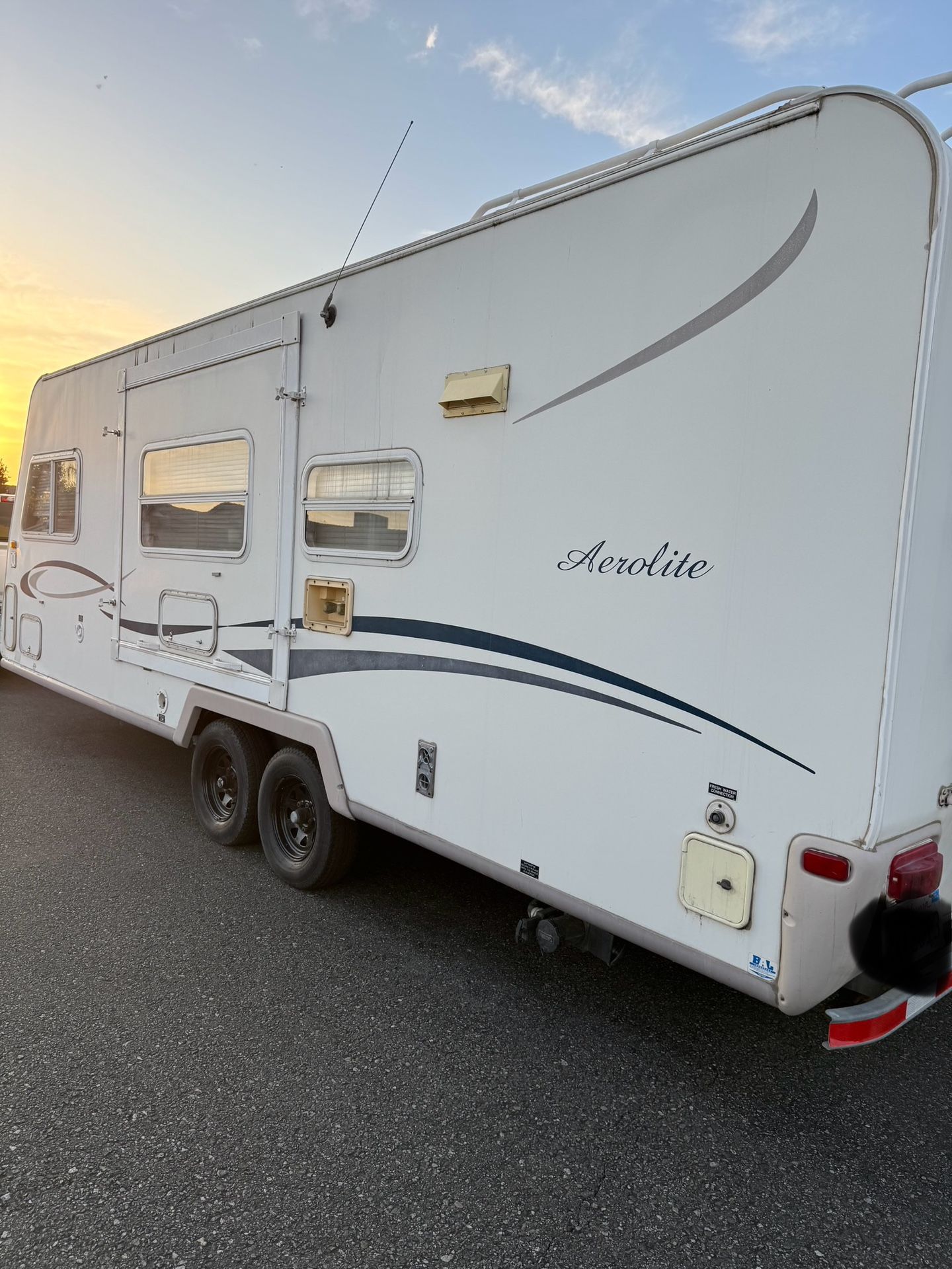 RV Aeroline 25ft