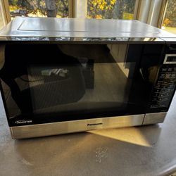 Panasonic Microwave 1200W